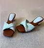 Pantuflas de Piel de Oveja Súper Suaves para Mujer, Verano al Aire Libre, Cuadrado Absolutamente Impresionante Tejido Retro Francés, Combina con Faldas, Sandalias Suaves de Correa Única