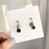 Aguja de Plata S925 Coreanos Elegantes Simples Geométricos Disco Pequeño Aceite Goteando Color Contrastante Pendientes Pequeños Pendientes Personalizados para Mujeres Venta al por Mayor