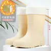 Botas de chuva japonesas de cano médio transfronteiriças femininas cor sólida simples antiderrapantes impermeáveis sapatos de borracha moda outdoor pesca trabalho botas de chuva