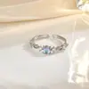 Anillo de Zirconia Versátil Super Brillante de Lujo Ligero Diseño de Nicho para Mujer Anillo Sencillo de Gama Alta Anillo para el Dedo Índice Joyería de Mano Venta al por Mayor