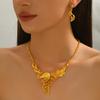 Set de Aretes y Collar Popular para Mujer de Oriente Medio Transfronterizo Diseño Geométrico Plisado Torcido Metal Cadena Larga para Clavícula para Mujer