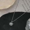 Cadena para Clavícula Elegante de Zirconia Chapada en Oro Real para Mujer, Diseño de Nicho, Collar de Mariposa Calado de Gama Alta, Cadena Sencilla para el Cuello