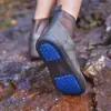 Cobre-botas de chuva de silicone, antiderrapante, espessado e resistente ao desgaste, adequado para homens e mulheres, à prova d'água e à prova de chuva para o verão, e botas de chuva de comprimento estendido para crianças usarem em dias chuvosos