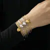 Pulsera de Acero Inoxidable con Forma de Corazón Estilo Nuevo Europeo y Americano Elegante con Forma de Corazón Popular en Ins para Mujer Moderna Pulsera Versátil de Lujo Ligero