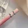 Pendientes de Estrella Simples y Super Brillantes con un Toque de Lujo, Clavos Versátiles de Plata S925 para Mujer, Diseño Exquisito y Dulce, Pendientes Populares