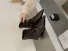 []Outono/Inverno 2026 Novas Botas de Cano Curto com Salto Baixo e Bico Quadrado, Dobradas, com Zíper nas Costas, Botas Femininas, Botas da Moda