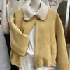 Chaqueta de ante sintético tipo borrego de alta gama estilo europeo, nueva colección de invierno 2026, chaqueta gruesa de mezcla de cuero y piel