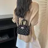 Bolsa de Bolinhas Estilo Coreano para Bowling Feminino 2026 Verão Nova Pequena de Nicho Alto Valor Ombro Único Transversal de Mão Almofada Pequena Quadrada