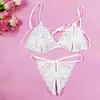 Pijama Sexy de Tres Puntos sin Espalda con Tirantes para Tallas Grandes con Correas Tangas Transparentes Abiertas Ropa Interior Sexy