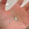 Colar Pingente Gota d'Água Azul Oceano Água-Marinha Elegante Simples Estilo Cool da Moda Versátil Corrente para Clavícula de Luxo Leve