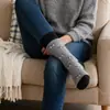 Calcetines personalizados con patrones jacquard, diseño y producción basados en muestras, calcetines de algodón puro para hombres y mujeres, obtenidos directamente de una fábrica en Zhuji