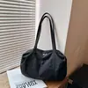 Bolsa de Ombro Grande Capacidade Transfronteiriça para Mulheres 2026 Nova Tendência Estilo Coreano Bolsa Tote para o Dia a Dia Cor Sólida Versátil Bolsa de Mão Bolsa de Ombro