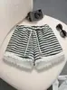 Shorts Casuais Listrados de Lã de Cordeiro da Moda para Mulheres, Novo Estilo Coreano, Cintura Elástica com Cordão, Calças Largas Soltas Atacado 9868