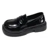 Estilo college britânico 2026 nova moda mocassins de salto grosso feminino sola grossa slip-on sapatos únicos sapatos pequenos de couro outono versátil