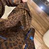 2026 Tejido de Seda de Hielo y Nieve de Alta Densidad Estampado de Leopardo Estampado de Estrellas Pijama para Mujer Otoño Nuevo Conjunto Casual para el Hogar