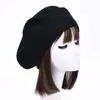 Boina de Lana de Color Sólido Tejida al Crochet Venta al por Mayor de Fábrica Boina de Gama Alta Estilo Francés Sombrero de Invierno Cálido sin Visera Personalización