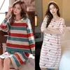 Nova camisola de manga comprida até o joelho para primavera, outono e inverno, estilo coreano, tamanho grande, corte solto, pode ser usada fora de casa, roupa de casa feminina