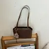 Bolsa de ombro de alta qualidade, grande capacidade, para uso diário, transfronteiriça, para mulheres, nova 2026, vintage, fosca, versátil