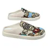 Zapatos Casuales de Color Medio Abiertos 2026 Nuevo Verano Moda Exterior Versátiles Chanclas de Punta Cerrada Chanclas Ligeras Simples Diarias
