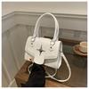 Bolsa de moda feminina de alta qualidade 2024 primavera e verão novo coringa simples pequena bolsa quadrada bolsa crossbody de textura de alta qualidade
