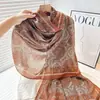 Colección Popular de Bufandas de Algodón y Lino para Mujer, Adecuada para Todas las Estaciones, Chal Protector Solar, Toalla de Playa para Viajes, Protección para el Cuello en Habitaciones con Aire Acondicionado y Calidez