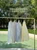 Camisa de Linho Tencel Lenzing para Mulheres, Estilo Fino com Bolsos, Estilo Solto e Casual, Camisa de Liocel com Proteção Solar de Manga Longa