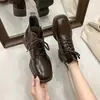 Botines para mujer, 2026, con tacón de grosor medio, modernos y versátiles, Botas Martin, botines cortos para mujer, estilo otoño, con cordones, punta cuadrada, caña corta