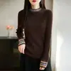 2025 Nuevo Otoño e Invierno Retro Lana Peinada Cuello Redondo Tejido de Punto Manga Larga Suéter Jacquard para Mujer Camiseta Básica Top