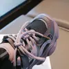 Zapatillas de Malla para Niñas 2026 Nuevas Zapatos tipo Papá para Niños Primavera y Otoño Suela Suave Ligera Zapatos Casuales para Estudiantes al Aire Libre