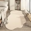 Alfombra Moderna Sencilla de Imitación Cachemir para Dormitorio, Base Antideslizante de Algodón y Lino, Manta Decorativa para Mesita de Noche, Sala de Estar, Tapete Largo Resistente a Manchas para Mesa de Café