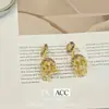 Nuevos Pendientes de Carrillón de Viento de Zirconia Colorida Microincrustada 2025 para Mujer con Pétalos Tridimensionales, Pendientes Adelgazantes para Rostro Redondo y Pendientes