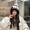 2026 nuevo invierno para hombre y mujer estilo hip-hop multicolor moderno 3D cálido patrón de letras gorro de punto