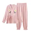 Novo Conjunto de Pijama Japonês de Algodão Puro para Primavera e Outono, Conjunto de Roupa de Casa com Bordado em Gaze de Algodão de Camada Dupla, Gola V, Manga Longa e Calça Longa