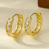 Set de hebilla de oreja de circón redondo Amazon estilo ins europeo y americano pendientes de cobre electrochapado clip de oreja joyería de oreja al por mayor