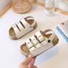 Sandálias Birkenstock para Bebê Menina Verão 2026 Novos Tênis Esportivos de Praia para Meninos Calçados de Praia Macios para Crianças Pequenas Tendência