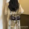 Bolsa de mão retrô cor marrom Melard para mulheres, novo estilo 2026, bolsa de ombro para o dia a dia, bolsa de axila, bolsa transversal, bolsa Boston de nicho