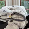 Manta de Felpa Cálida de Algodón Puro Coreano para Sofá Manta 2 m Acolchada Núcleo de Colcha de Otoño e Invierno 2023ins Colcha Doble de Frijol para Primavera y Otoño
