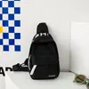 Bolso de Calle, Bolso Ligero de Pecho para Chico Guapo de Color Sólido para Exteriores, Estilo Coreano Simple Celebridad de Internet Fábrica Comercio Exterior Dropshipping