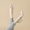Tacones altos de banquete de 9 cm, nueva colección primavera/verano 2026, zapatos de salón versátiles de punta con adornos de pedrería y un tacón esbelto, bailarinas de estilo francés para mujer