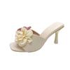 Chinelo de Flor Feminino Verão 2025 Calçado Externo Salto Fino Nicho Simples Casual Sandálias de Praia e Chinelos Sandálias Mary Jane