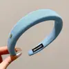 Linda diadema de felpa de dibujos animados para mujer, especialmente diseñada para lavarse la cara y aplicar mascarillas faciales, diadema de corona alta, lista para fotos, crea una atmósfera elegante
