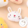 Primavera y verano nuevo broche de conejo felpa lindo animal pequeño caricatura japonés ropa de niñas zapatos colgante de bolso pequeño regalo