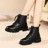 Botas Martin de cuero suave para mujer, nueva colección otoño/invierno 2026, estilo de bota individual, inspiración británica, suela gruesa, forradas de felpa para abrigar, botines de tacón bajo para mujer