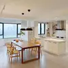 Mesa de Jantar em Madeira de Freixo Estilo Mobiene, Mesa de Jantar em Madeira Maciça para Sala de Estar, Bancada de Trabalho, Combinação Simples de Mesa de Jantar e Mesa de Escritório para Casa