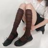 Estilo simple versión de alta gama todo partido hilo de algodón costura de rayas gruesas calcetines de felpa para pantorrilla calcetines hasta la rodilla dos usos calcetines para botas blanco gris