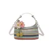 Bolsa Pequena de Palha Trançada para Mulheres 2026 Nova Tendência Moda Colorida Bolsa Trançada Feminina Estilo Coreano Casual Bolsa de Mão Bolsa Transversal de Ombro