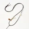 Nuevo colgante de jade Hetian tejido a mano con cordón de collar ajustable de alta gama