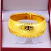 Tienda de ventana de oro arena ligera y delgada pulsera de dragón y fénix de novia de boda pulsera de doble felicidad chapada en oro simulación joyería de boda