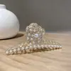 Pasador de Aleación Totalmente Diamantado Estilo Hada, Pasador de Flor de Perla Estilo Bosque Dulce, Pinza de Tiburón para Mostrar Volumen de Cabello y Elegante, Pasador para Mujeres
