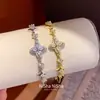 Pulsera extensible con colgante de flor de circón estilo francés, pulsera sencilla y moderna para el día a día, lujo ligero con un toque de alta gama, joyería versátil